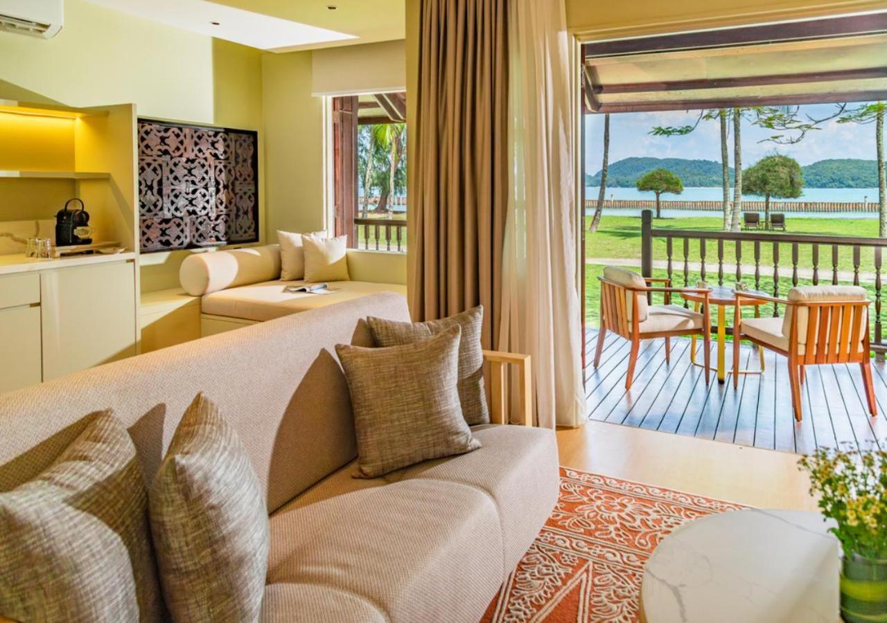 Pelangi Beach Resort & Spa, Langkawi Exterior foto A suite at the resort