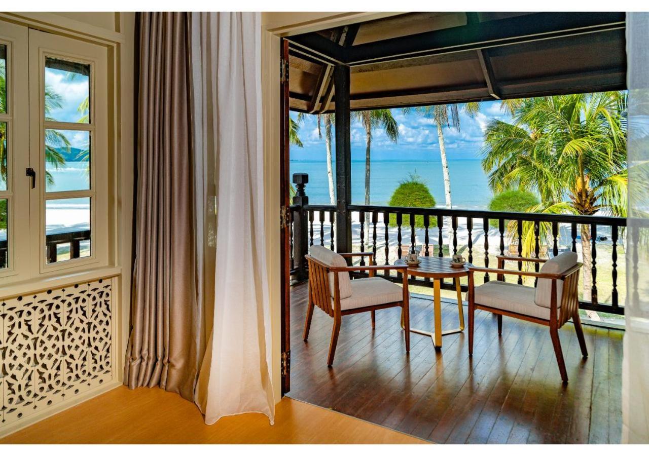 Pelangi Beach Resort & Spa, Langkawi Exterior foto A view of the beach from a room at the resort