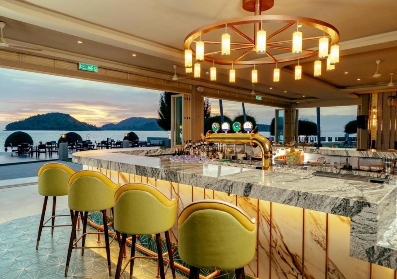Pelangi Beach Resort & Spa, Langkawi Exterior foto The Bar