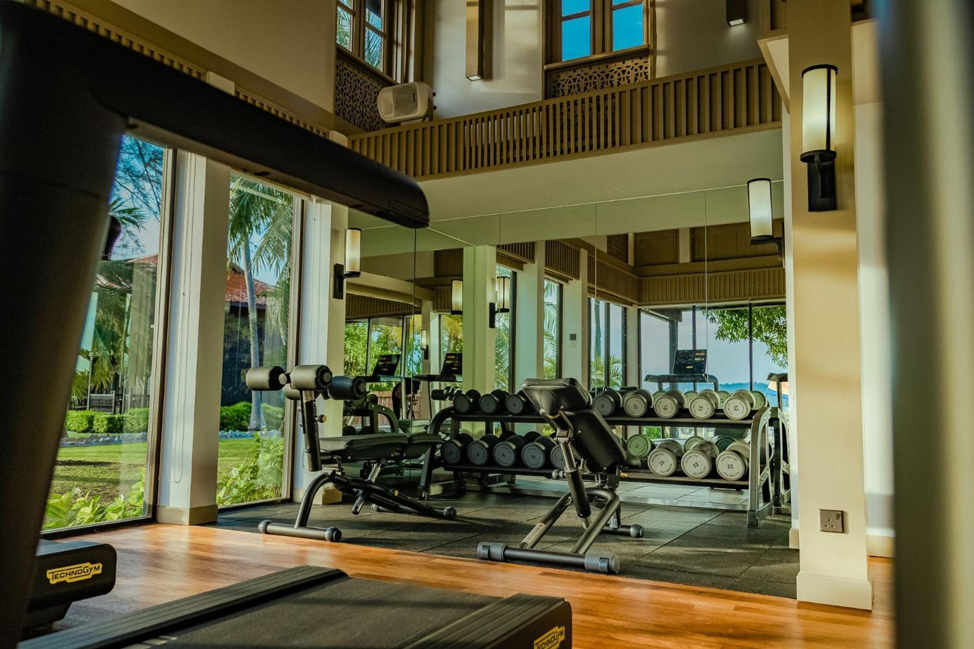 Pelangi Beach Resort & Spa, Langkawi Exterior foto The gym at the resort